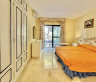 Двухуровневый пентхаус с солярием в Марбелье, 155 кв.м.