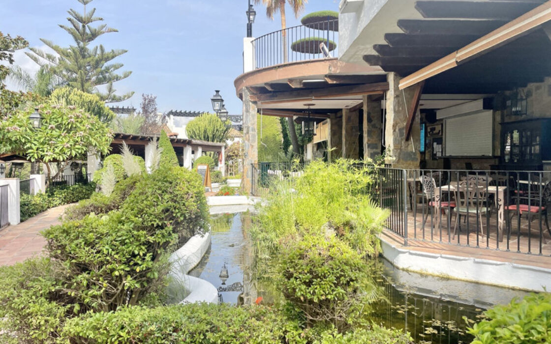 Двухуровневый пентхаус с солярием в Марбелье, 155 кв.м.