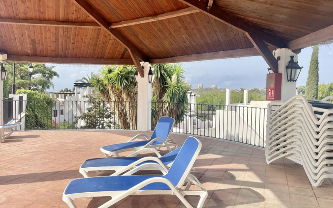 Двухуровневый пентхаус с солярием в Марбелье, 155 кв.м.