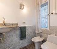 Таунхаус с 2 спальнями и видом на море в Марбелье 84 кв.м