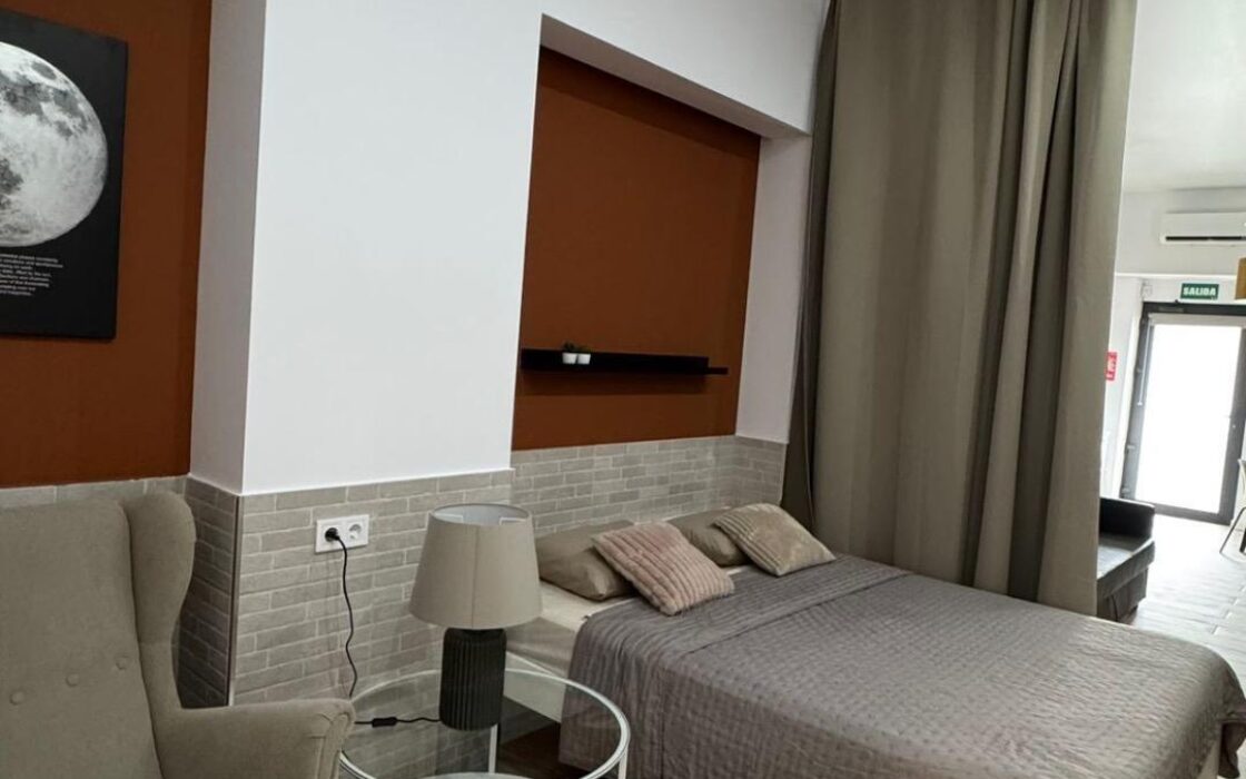 Апартаменты в Валенсии, район Patraix, 50 кв.м, в аренду