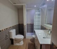 Апартаменты в Торревьехе 70 кв.м с террасой у моря