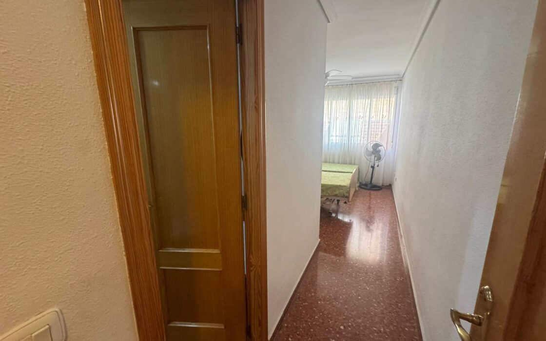 Квартира 101 кв.м в Пуэрто-де-Сагунто 450 м от пляжа