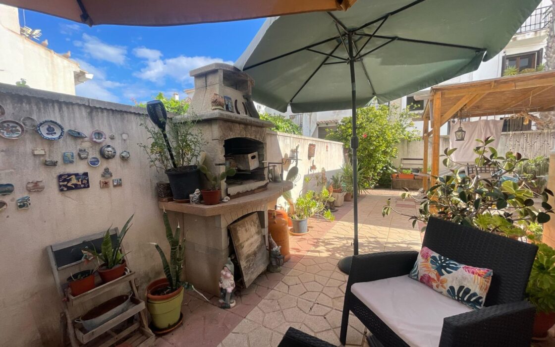 Дуплекс в Торревьехе с террасой и 3 комнатами