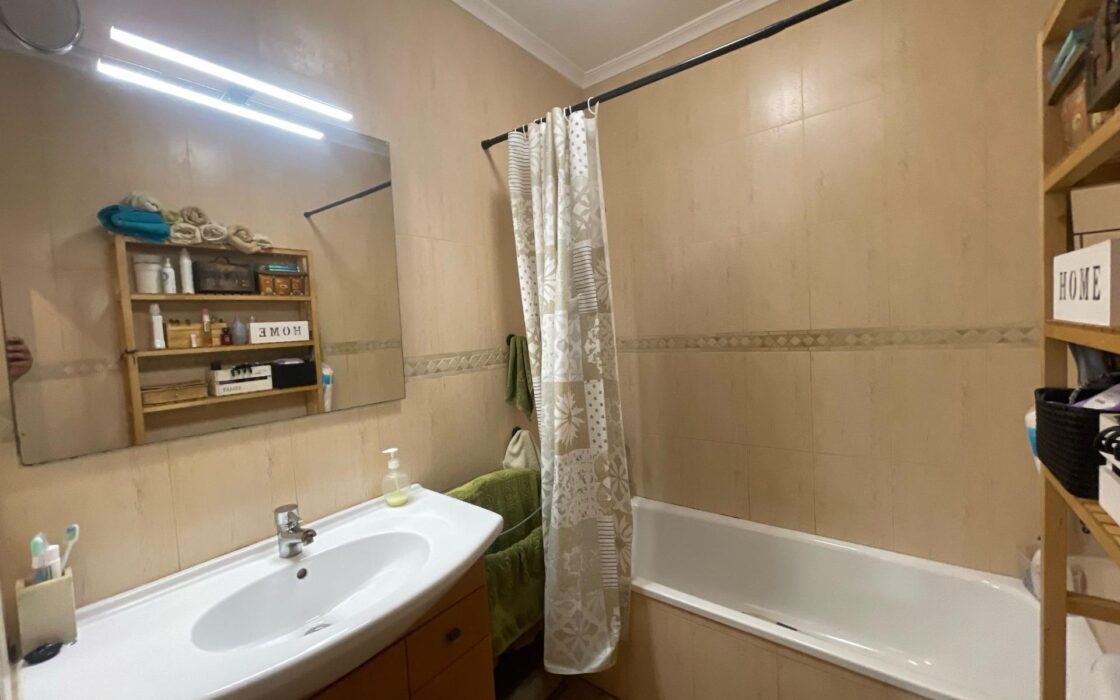 Дуплекс в Торревьехе с террасой и 3 комнатами