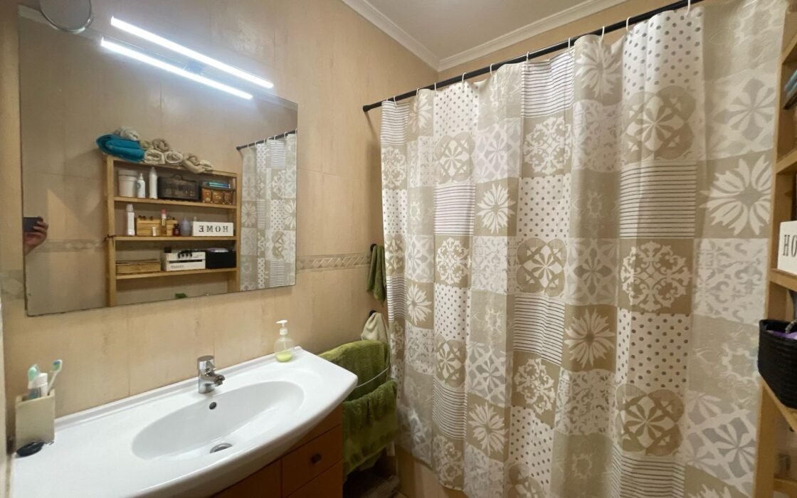 Дуплекс в Торревьехе с террасой и 3 комнатами