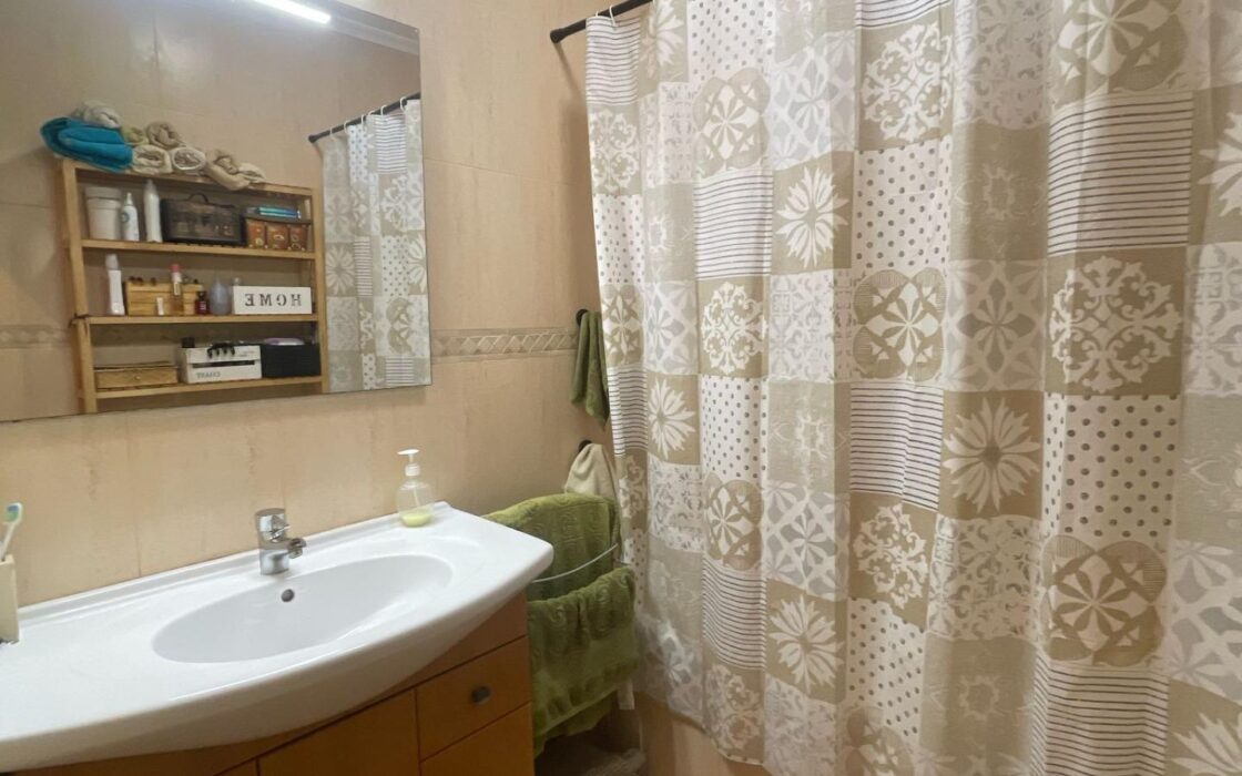 Дуплекс в Торревьехе с террасой и 3 комнатами