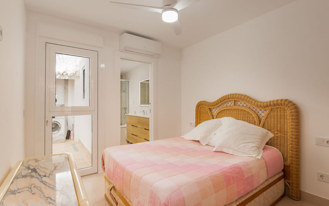 Таунхаус в Ла Кампане, Марбелья, 76 кв.м с террасой