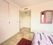 Двоквартирний будинок в Естепоні з терасою та морським видом 148 кв.м