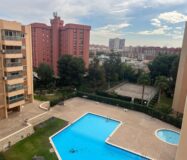 Апартаменти 130 кв.м з терасою в Аліканте біля моря