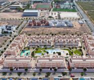 Апартаменты 100 кв.м в Пилар де ла Орадада у моря