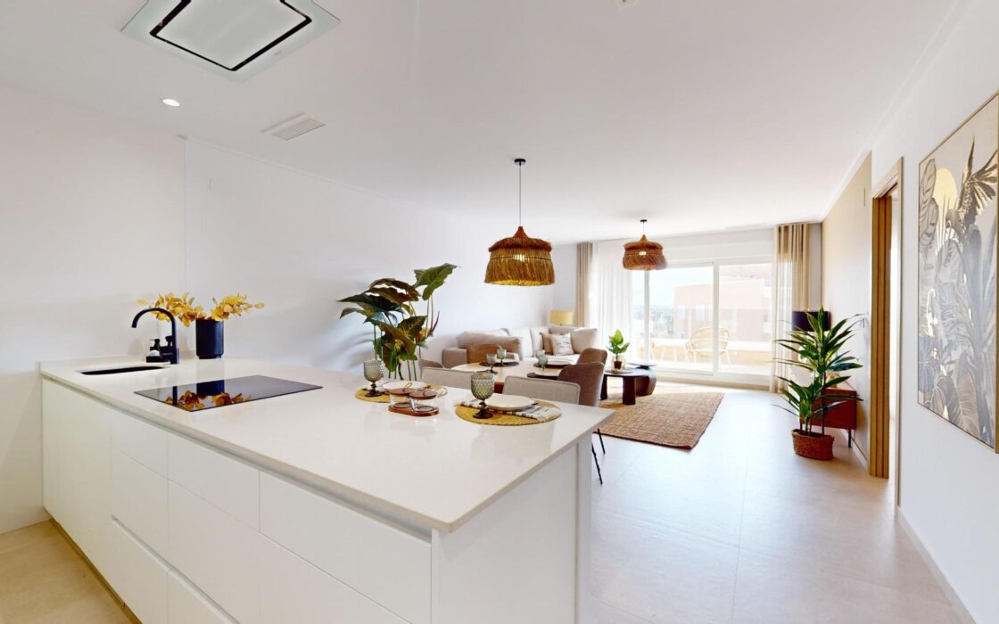 Апартаменты 100 кв.м в Пилар де ла Орадада у моря