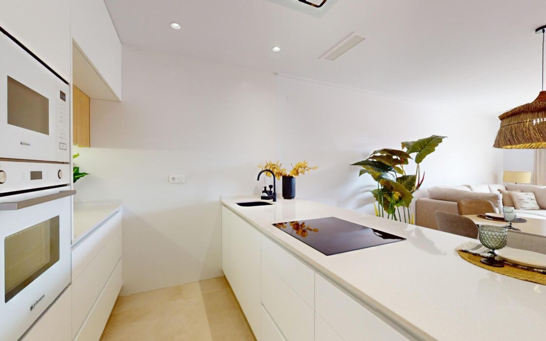 Апартаменты 100 кв.м в Пилар де ла Орадада у моря