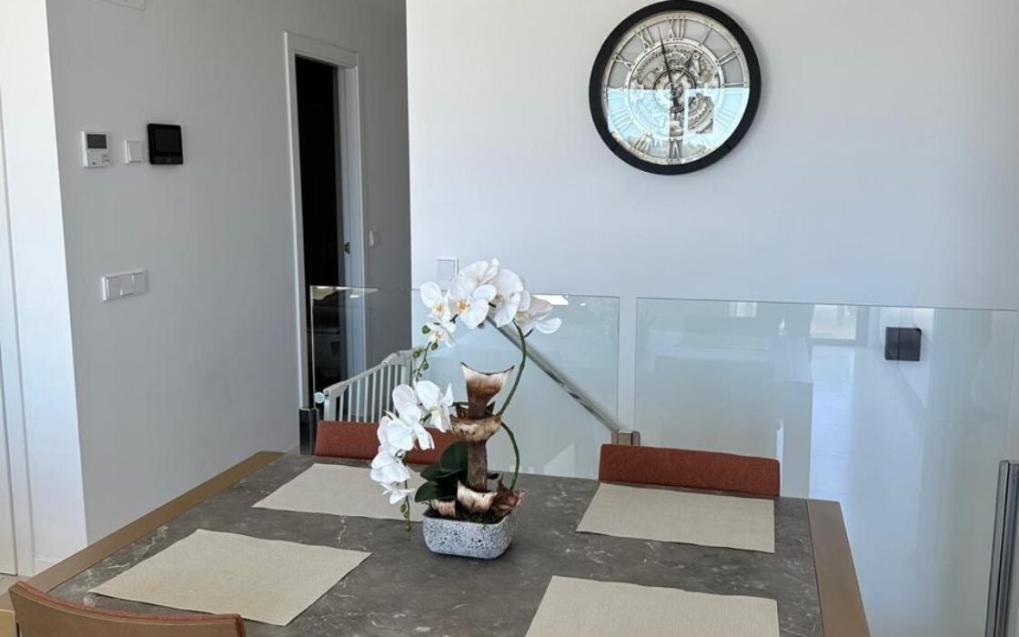 Дуплекс в Финестрате з видом на море, 3 спальні, 250 кв.м