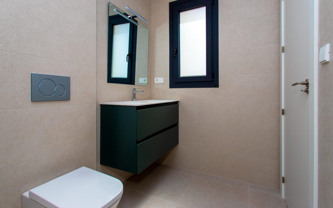 Дуплекс 146 кв.м в Монфорте-дель-Сид с террасой у моря