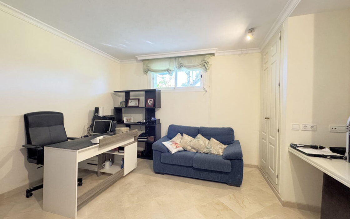 Дуплекс в Касаресе с панорамным видом на море, 270 кв.м