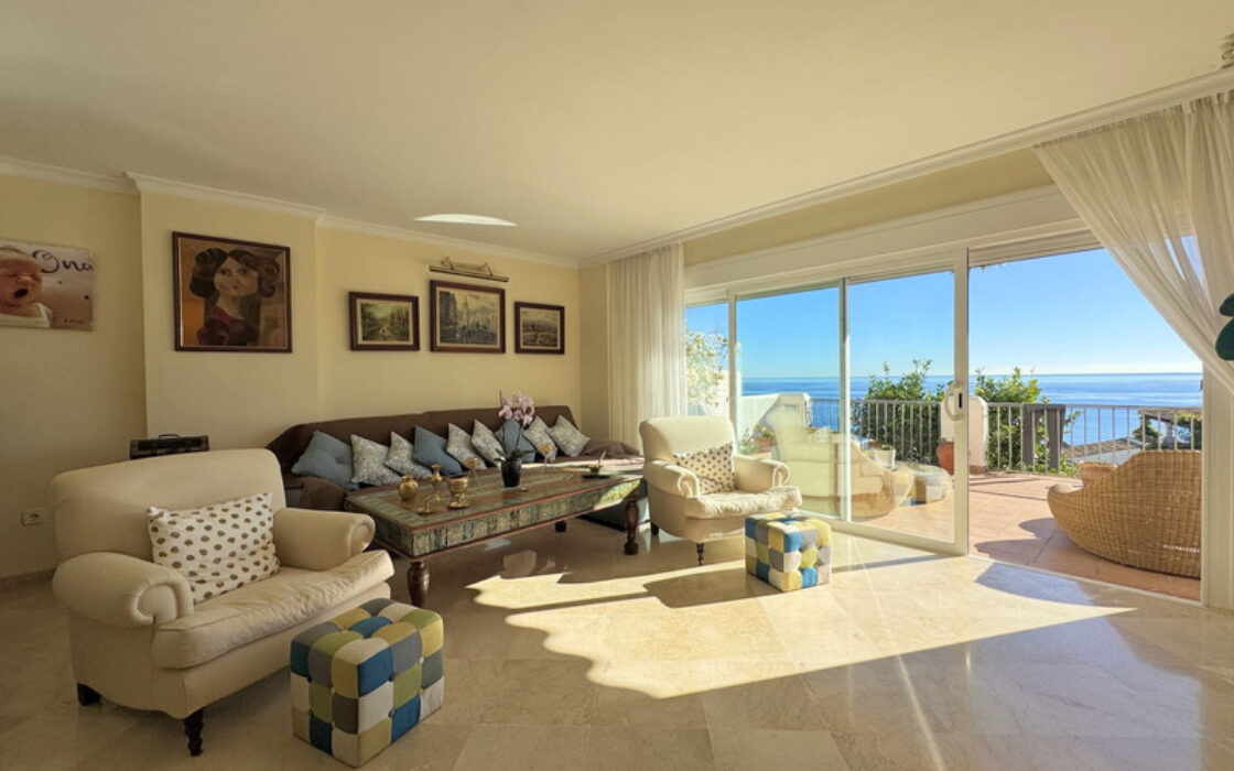 Дуплекс в Касаресе с панорамным видом на море, 270 кв.м