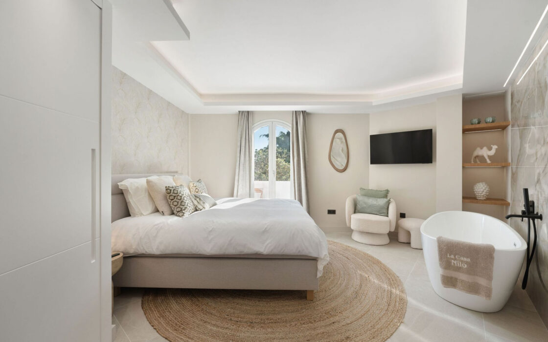 Роскошная квартира с террасой в Марбелье 235 кв.м