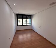 Апартаменты в Торревьехе 137 кв.м с террасой у моря