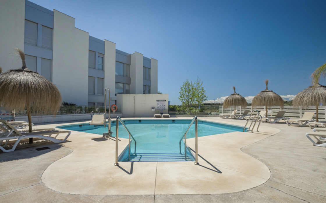 Дуплекс-пентхаус в Новій Золотій Мілі з видом на море