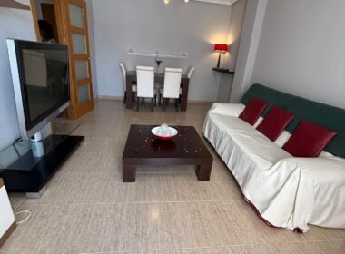 Квартира 76 кв.м в центре Торревьехи, 1 км до пляжа