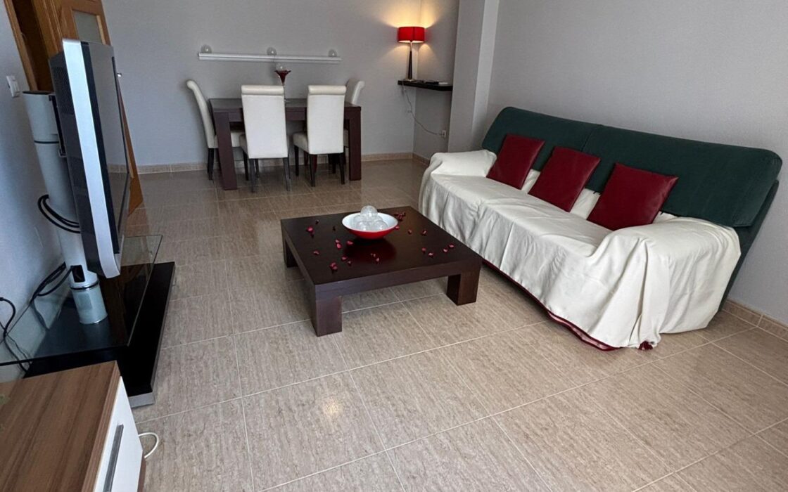 Квартира 76 кв.м в центре Торревьехи, 1 км до пляжа