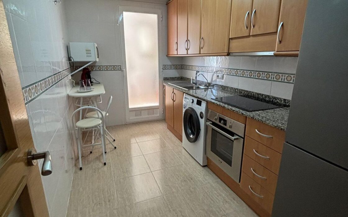 Квартира 76 кв.м в центре Торревьехи, 1 км до пляжа