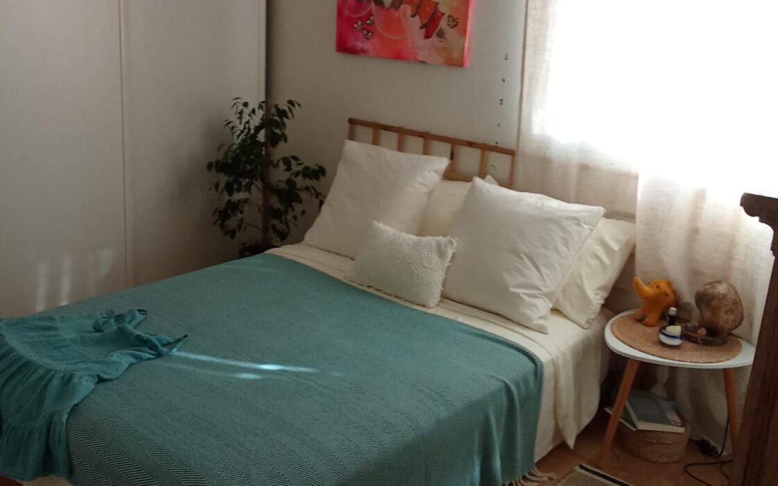 Апартамент 74 кв.м з терасою в Аліканте біля моря