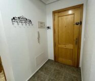 Апартаменты 60 кв.м в Торревьехе с 2 спальнями у моря