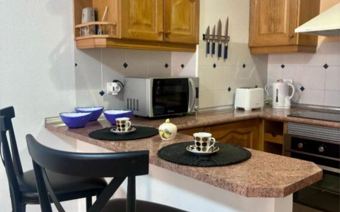 Апартаменты на Коста-Бланка с террасой 71 кв.м в Ориуэла Коста