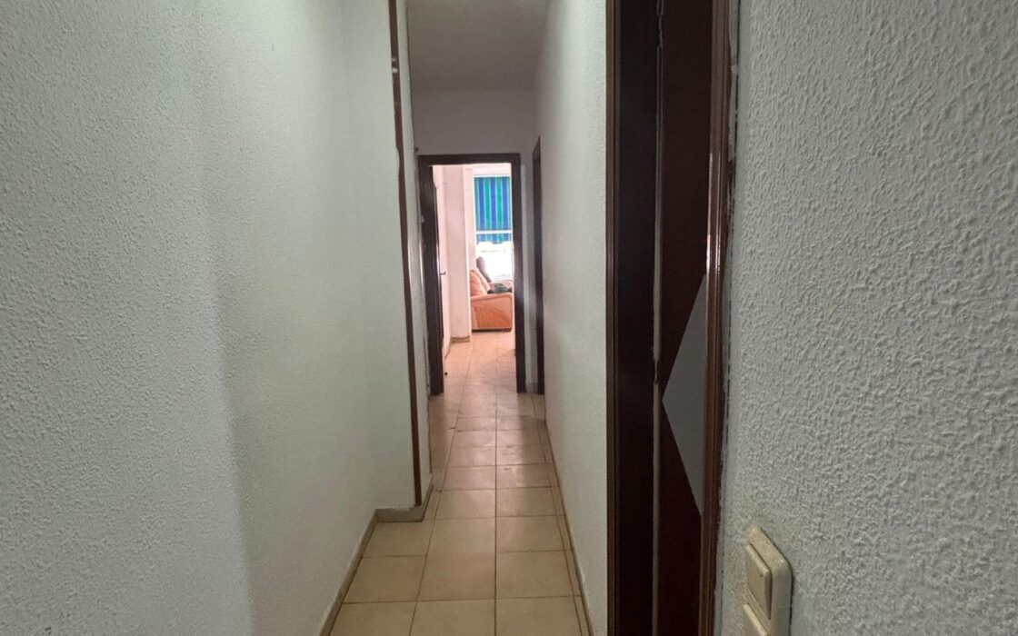 Квартира 57 кв.м у пляжа Плая-дель-Кура в Торревьехе