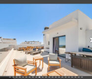 Пентхаус-дуплекс в Эстепоне с террасой 165 кв.м