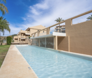 Двухкомнатные апартаменты с террасой в Эстепоне у моря