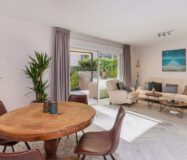 Таунхаус с террасой в Эстепоне 207 кв.м, 4 комнаты