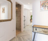 Таунхаус с террасой в Эстепоне 207 кв.м, 4 комнаты