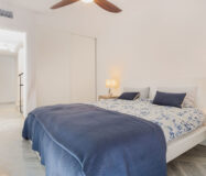 Таунхаус с террасой в Эстепоне 207 кв.м, 4 комнаты