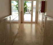 Однокімнатна квартира на набережній в Естепоні 62 кв.м