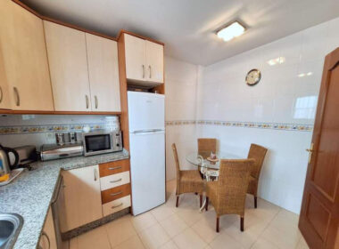 Просторный Таунхаус с Видом на Море в Манильве 146 кв.м