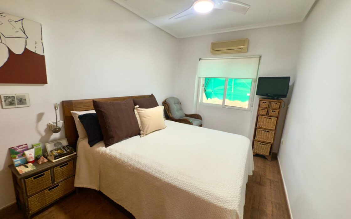 Квартира 73 кв.м з видом на гори в центрі Аліканте