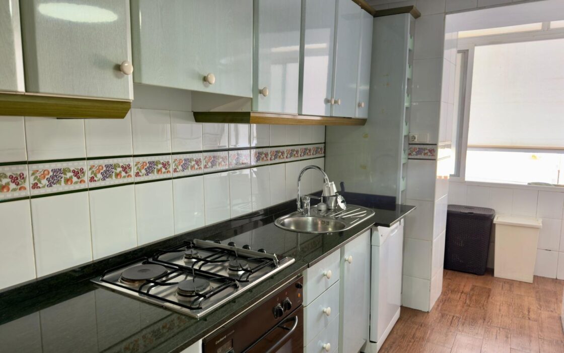 Квартира 73 кв.м з видом на гори в центрі Аліканте