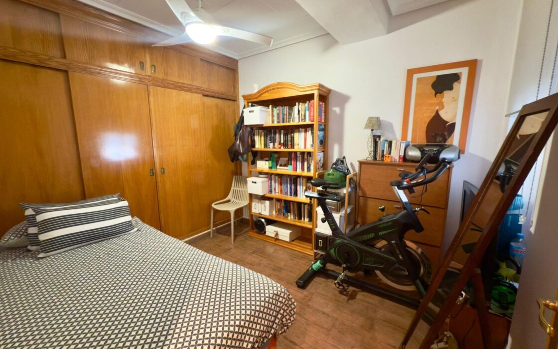 Квартира 73 кв.м з видом на гори в центрі Аліканте