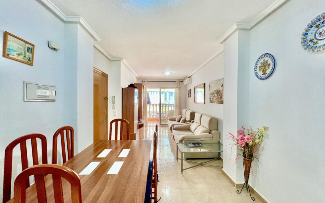 Апартаменты 79 кв.м в Торревьехе 500 м от моря с террасой