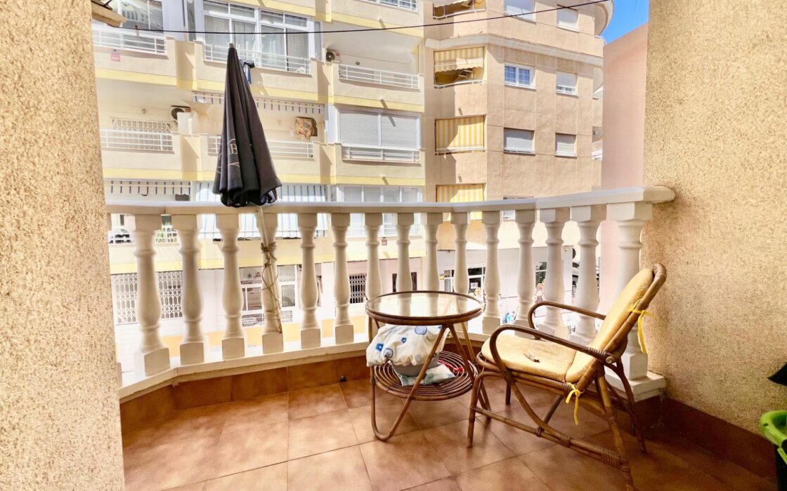 Апартаменты 79 кв.м в Торревьехе 500 м от моря с террасой