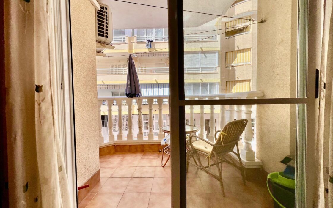 Апартаменты 79 кв.м в Торревьехе 500 м от моря с террасой