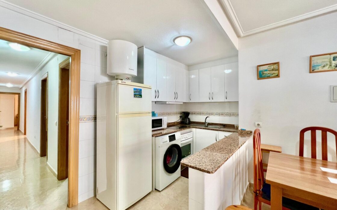 Апартаменты 79 кв.м в Торревьехе 500 м от моря с террасой