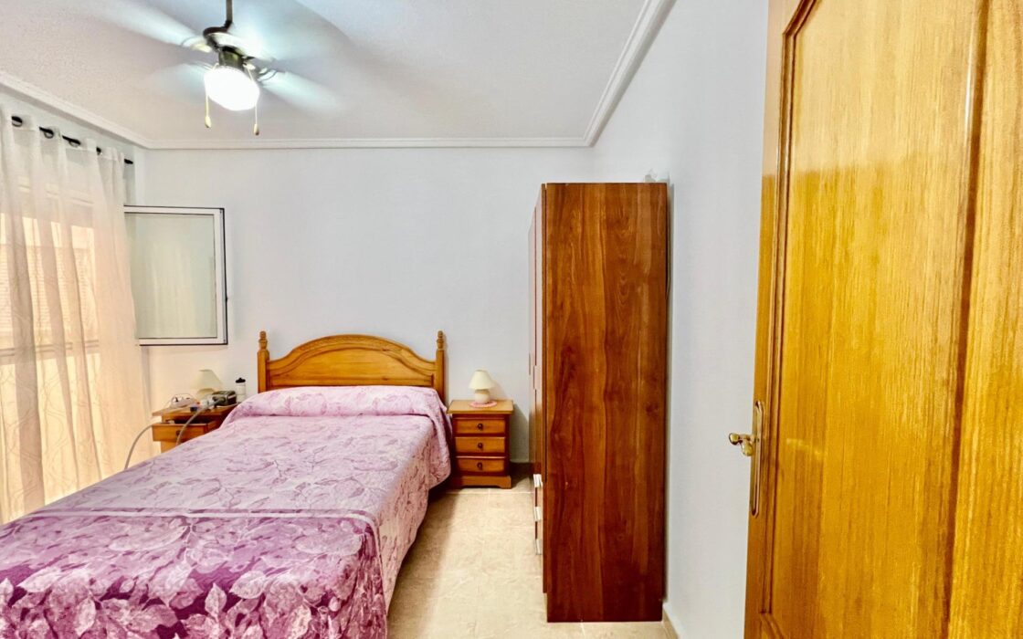 Апартаменты 79 кв.м в Торревьехе 500 м от моря с террасой