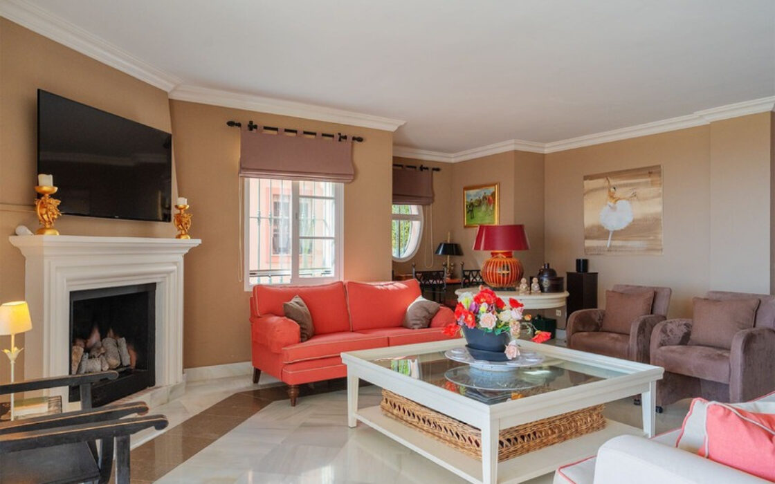 Квартира с террасой в La Quinta 146 кв.м, 3 комнаты