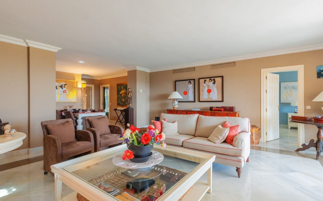 Квартира с террасой в La Quinta 146 кв.м, 3 комнаты