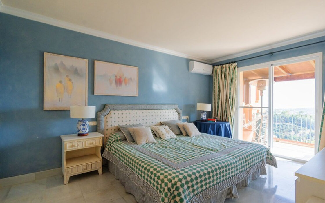 Квартира с террасой в La Quinta 146 кв.м, 3 комнаты