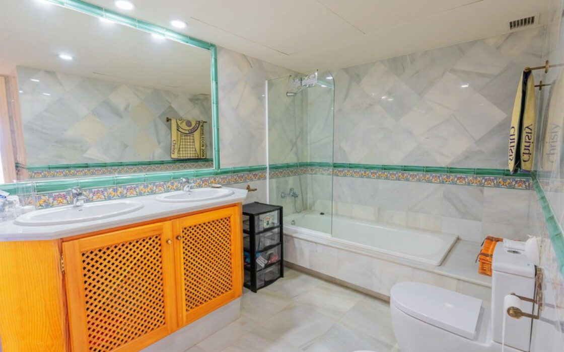 Квартира с террасой в La Quinta 146 кв.м, 3 комнаты